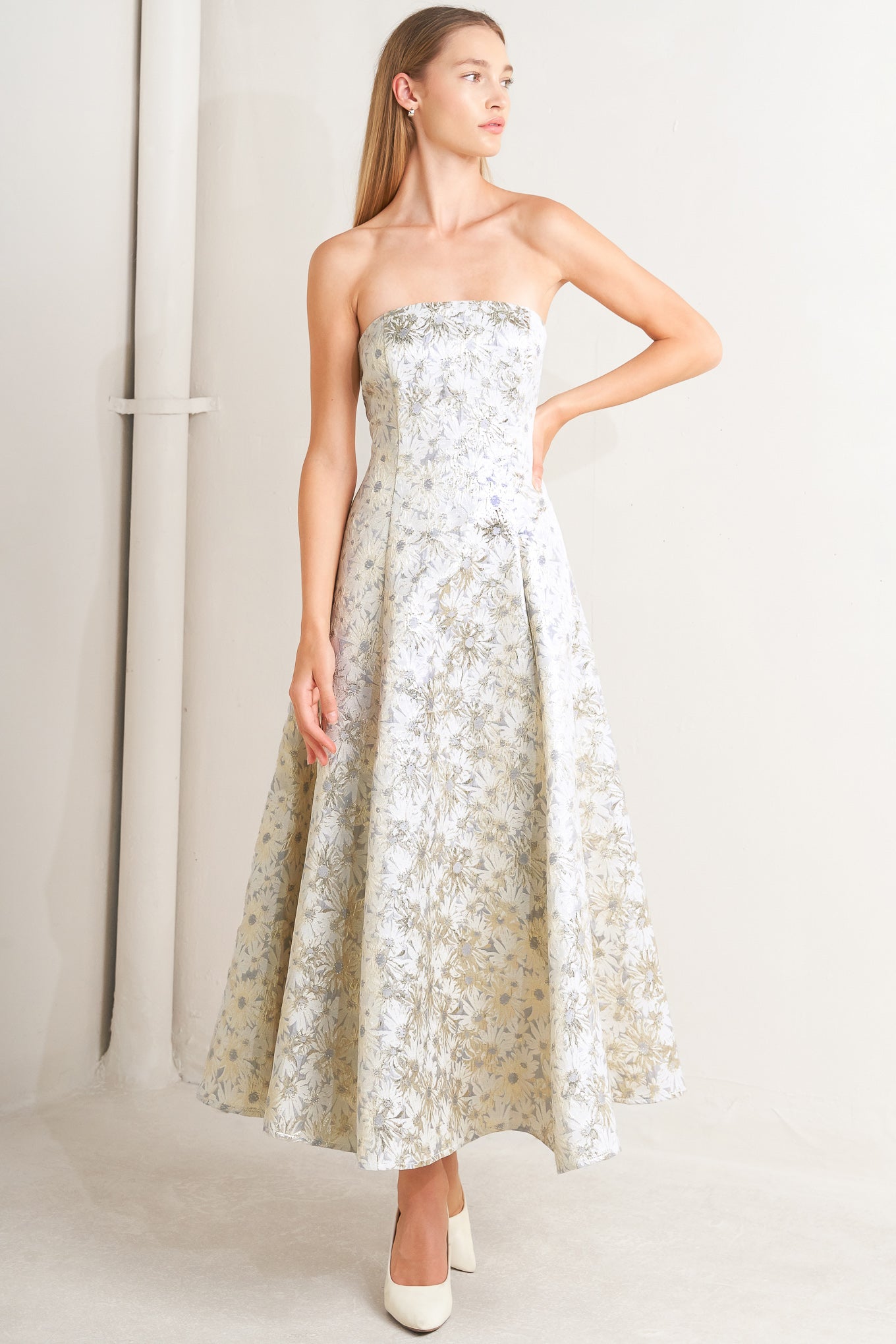 PASTEL BLOOM WOVEN JACQUARD MIDI DRESS Flying Tomato